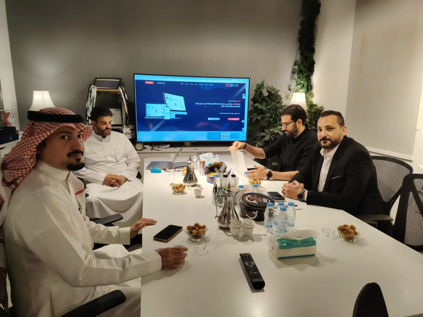 Curated snapshots from a consulting session